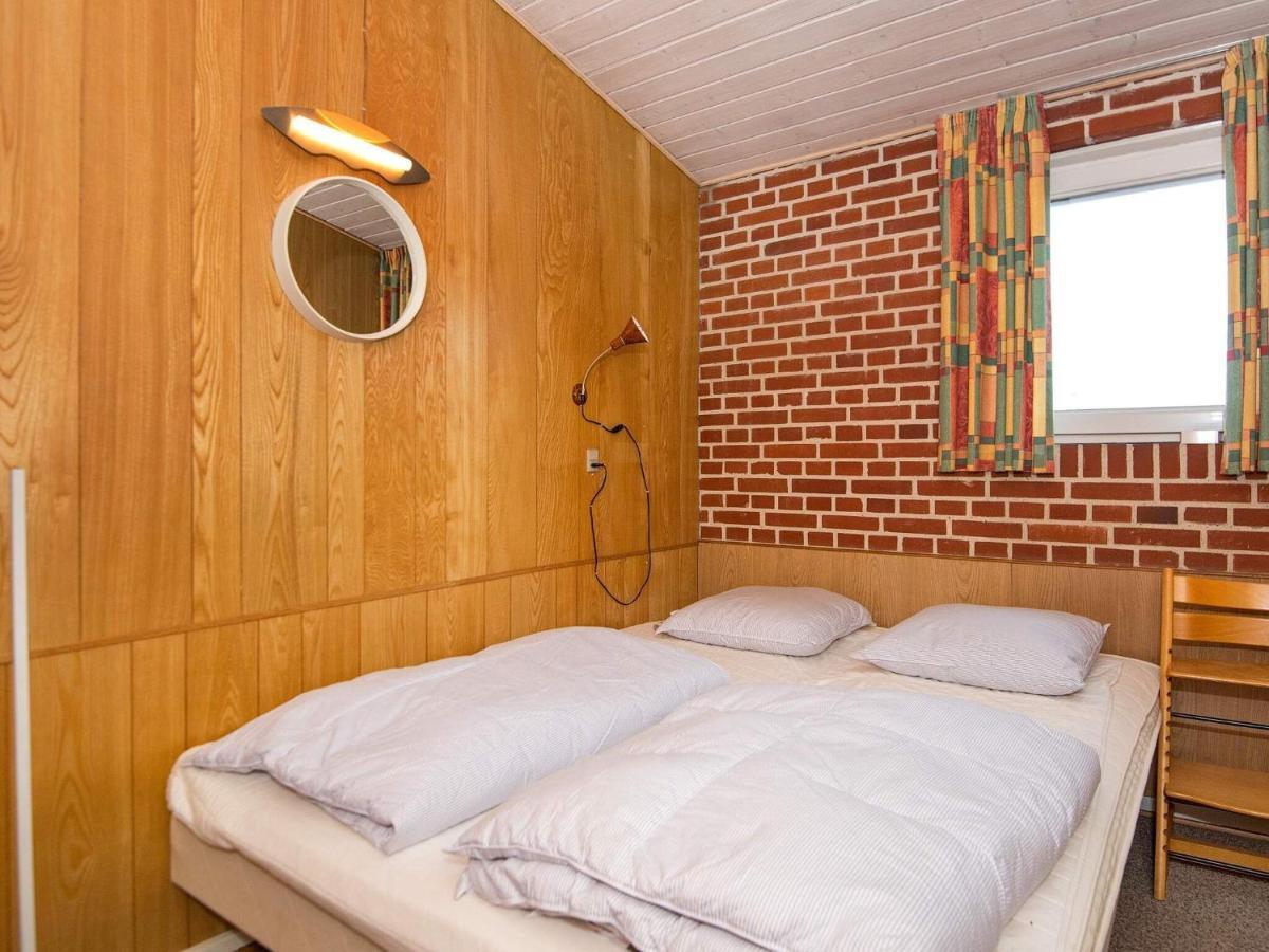 6 Person Holiday Home In Henne Henne Strand Kültér fotó
